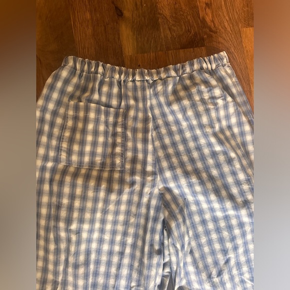 TRENDING: CARGO PANTS blue plaid, oversized, cargo pants - Picture 4 of 6